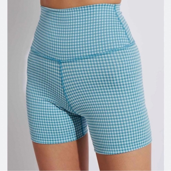 🍎NWT Nike Dri-Fit Blue Gingham High Waist Yoga / Work out Plaid Shorts - Picture 2 of 7